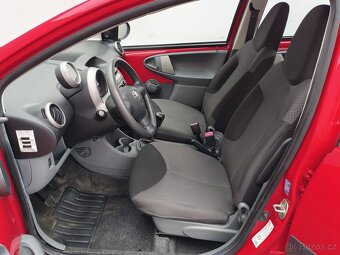 Toyota Aygo 1.0i , 50 kW benzín, 2010 - 7
