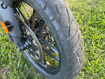 Triumph Tiger 800 XR - 7