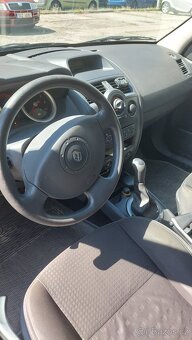 Renault megane na náhradní díly pojízdné - 7