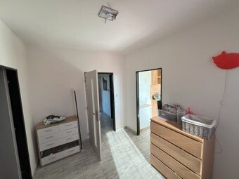 K prodeji rodinný dům Osice č.p. 114, okres Hradec Králové. - 7