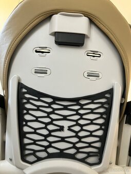 Jídelní židlička Peg Perego Siesta Follow Me Beige - 7