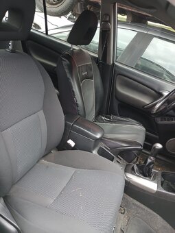 ND - Toyota RAV4, 4x4 - 7