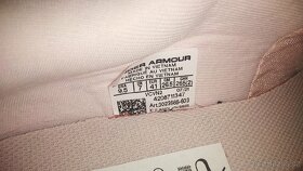 Tenisky Under Armour 40 a 41 - 7
