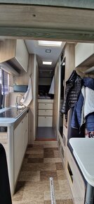 Prodám obytnou vestavbu Iveco Daily Hi-Matic 3,0 - 7