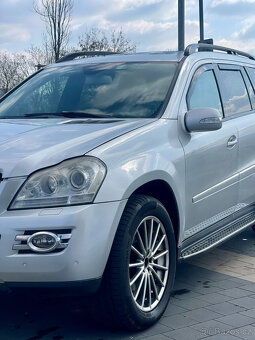 MERCEDES BENZ GL 420CDi 7 MÍST - 7