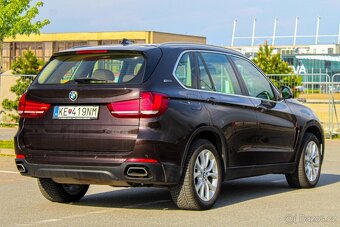 BMW X5 40edrive xDrive Hybrid/Benzín - 7