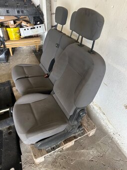 Peugeout Partner - 7
