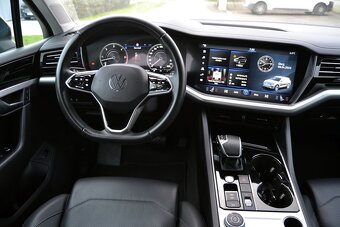 Volkswagen Touareg 3.0 TDI V6 170kW 4MOTION Tiptronic Navi - 7