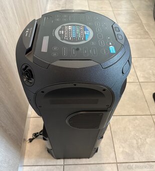 Výkonný audiosystém Sony MHC-V722D - 7