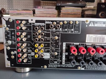 Pioneer VSX-D811S Vícekanálový audio-video přijímač (2002-03 - 7