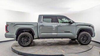 2022 TOYOTA TUNDRA LIMITED CREWMAX 4WD - 7