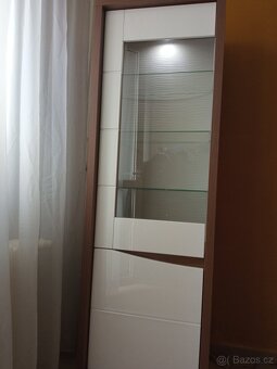 Obývací sestava 4 komoda a 2 polic - 7