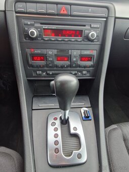Audi A4 2.0tfsi S-line 147kw automat serviska - 7