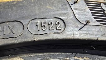 Letní pneu 245/35/20 Michelin - 7