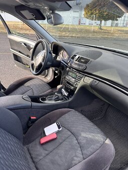 Mercedes Benz W211 - 7