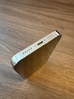 iPhone 14 Pro 256 GB – bílá barva - 7