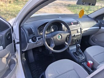 Škoda Octavia II - 7