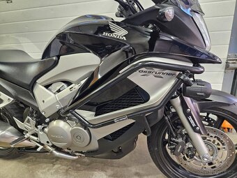 Honda VFR 800 VTEC Crossrunner - 7