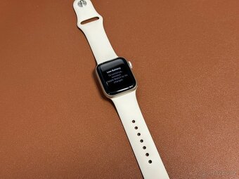 Apple Watch SE 2 (2024) LTE - 40mm - 7