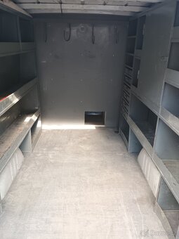 VW CRAFTER 2.0 100kw 6místné - 7