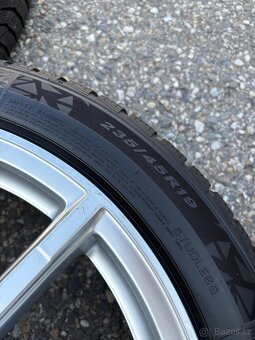 Zimní kola Audi 5x112 r19 - 7