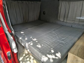 Opel Vivaro 1,9 DTi KARAVAN - 7