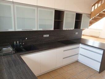 Pronájem bytu 4+kk 120m2 v Opavě - 7