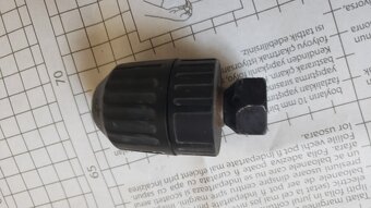 Aku úhlova vrtacka 12V - 7