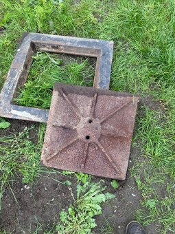 Kanalizační poklop - 7