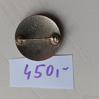 Vojenské odznaky a medaile - 7