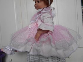 NOVÉ ŠPANĚLSKÉ ŠATY zn. Wee Me vel.18-24 měs. - 7