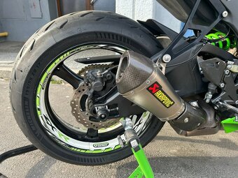 Kawasaki ZX-10R Ninja - 7