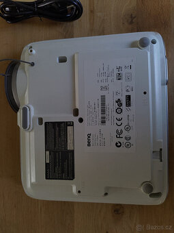 Projektor BenQ W1060 - 7
