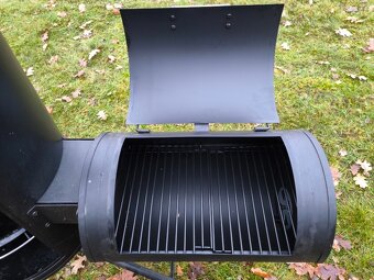 Gril s udírnou 4v1 - 7