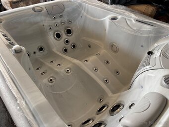 Vírivka Balboa pro 2 osoby OZON+UV lampa - 7