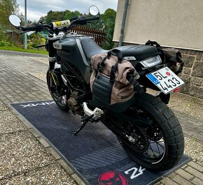 Husqvarna Svartpilen 401 - 7