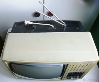 PREDÁM VZÁCNY TV TESLA MÁNES COLOR 2 KUSY - 7