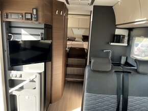 ADRIA SONIC SUPREME. SLEVA - 7