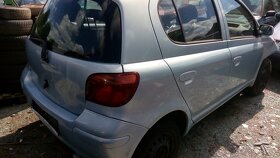 Toyota Yaris 1,0 r.v. 2004 - náhradní díly - 7