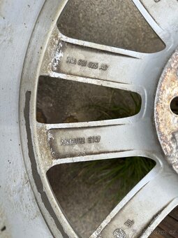 Alu kola VW originál 235/45 R17 - 7