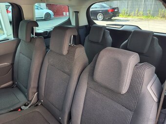 Peugeot 5008 2.0L HDi automat - 7