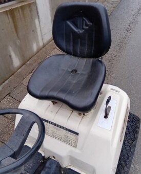 Prodám zahradní traktor malotraktor Iseki - 7