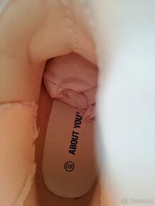 Nové kotníkové botičky na platformě About You, v. 40 - 7