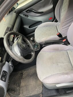 Prodám Seat Leon 1.9 TDi 66kw - 7