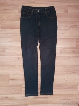 HOLKA kraťasy, legíny, kalhoty... 146 - 7