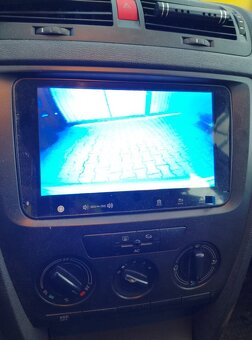 Škoda Octavia 2 1.6 MPI benzin - 7