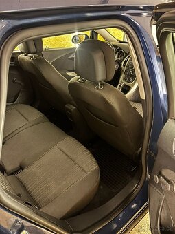 Opel Astra, SportsTourer 1.7 D-servisováno, nová STK - 7
