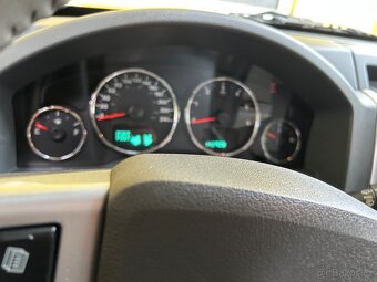 Jeep Cherokee 2.8 CRD 130 kW 4x4 - 7