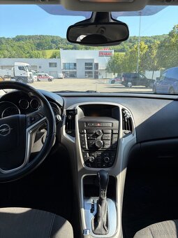Opel Astra 2.0 CDTI automat - 7