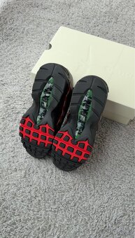 Nike Air Max 95 SP Undefeated Black - 7